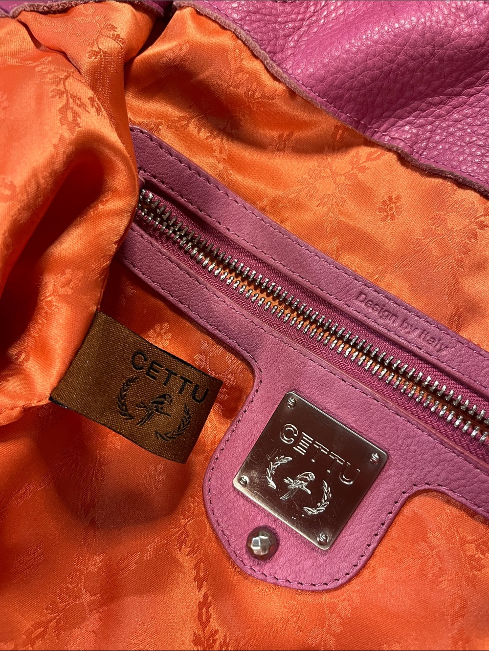 Vibrant CETTU Hot Pink Pebbled Leather Crest Hobo Bag Boho Barbiecore - Picture 6 of 11